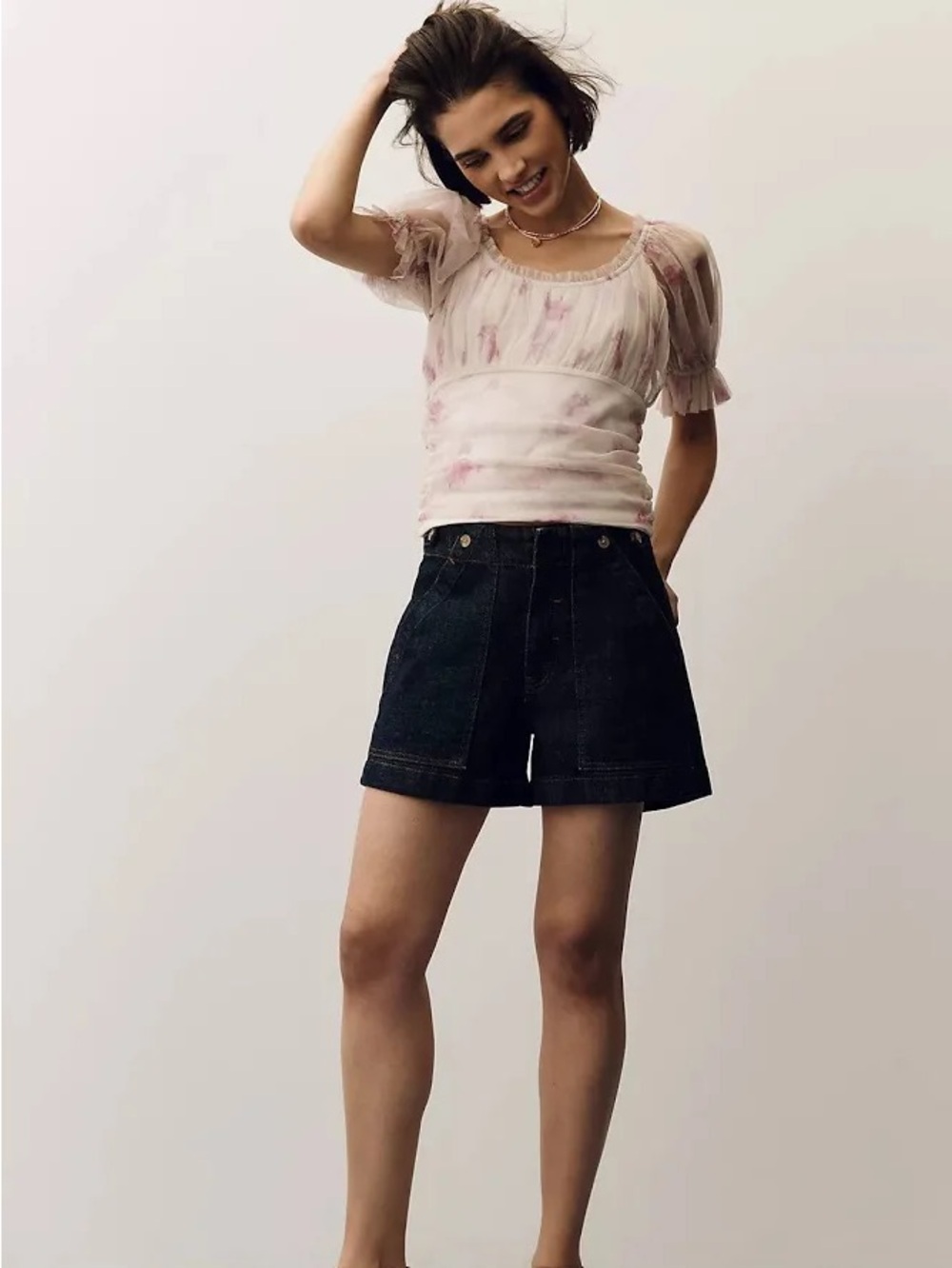 NWT Gorgeous Lined Fitted Floral Tulle Blouse with Puff Sleeves